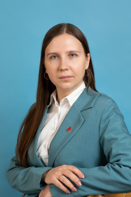 Педагогический работник Артеева Евгения Сергеевна